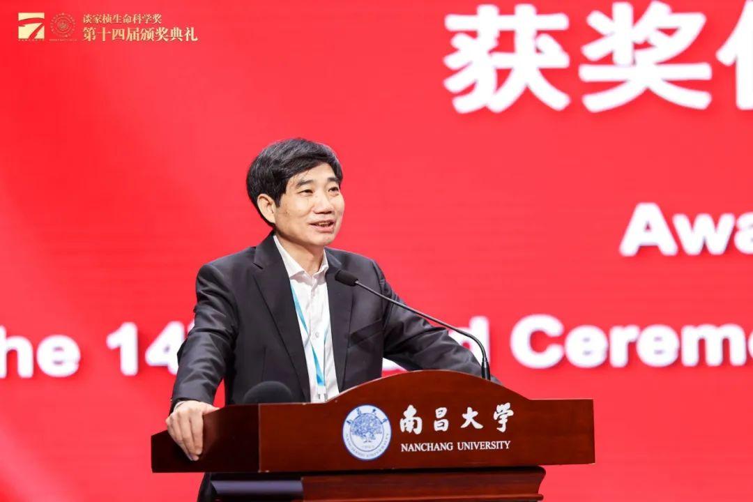301bda1142014e10b611a94570dae6b8.jpg