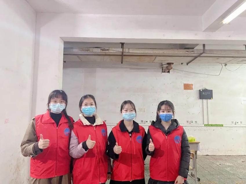 3bef3ce356a14a3db4b6e5a8e09c3612.jpg